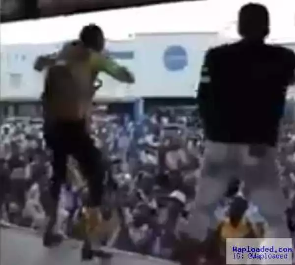 Video: Singer feeling funky with himself jumps into crowd, but their reaction will crack your ribs
